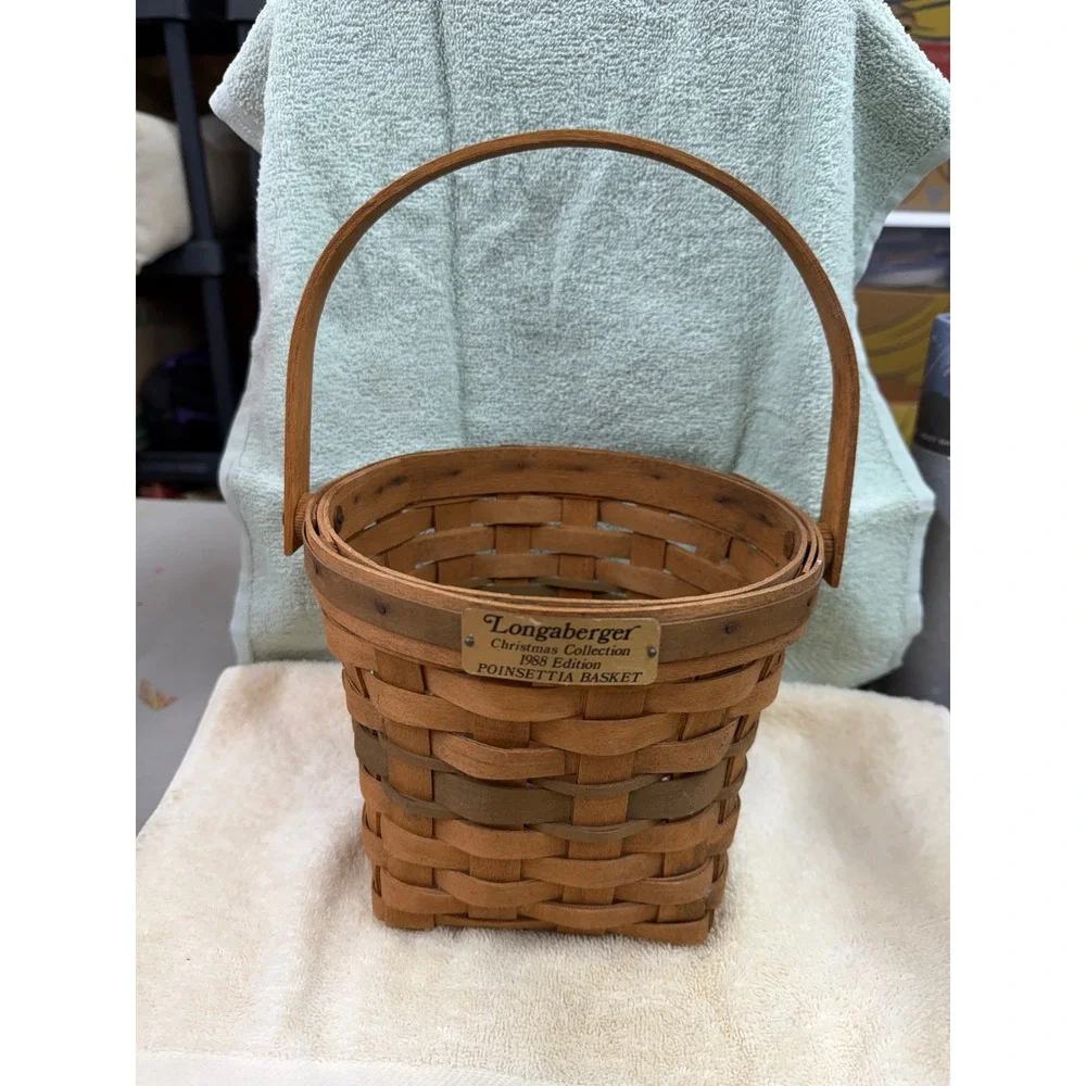 Longaberger Christmas Collection 1988 Edition Poinsettia Basket Handwoven USA